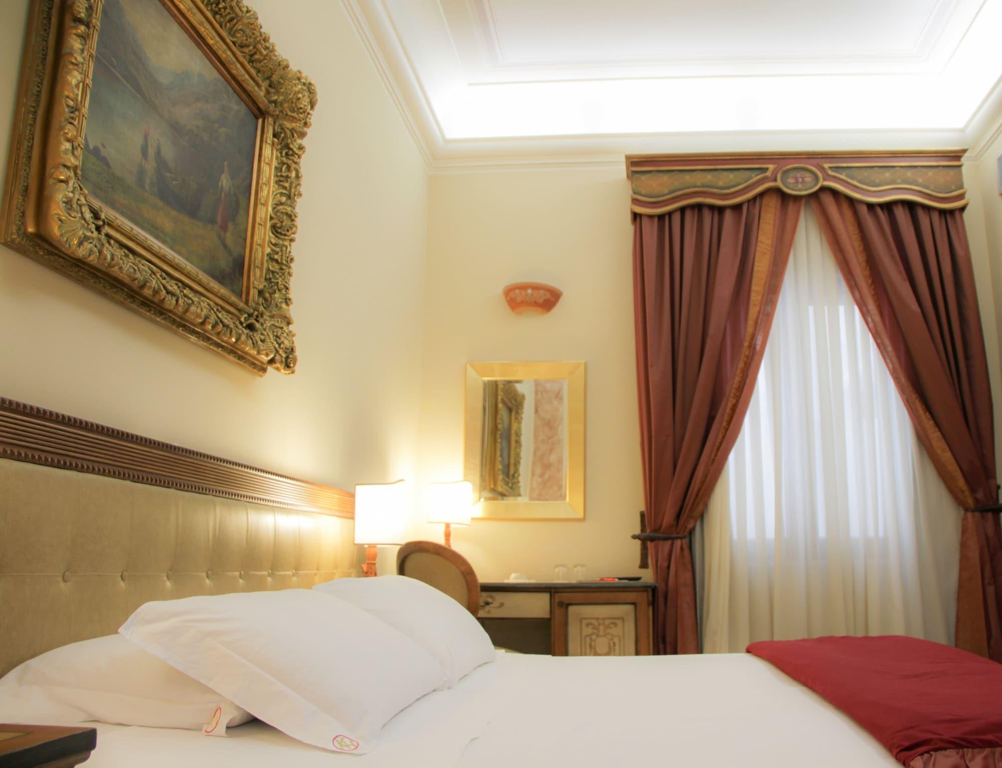 Kelina Charme Hotel By Cantine Due Palme Cellino San Marco Exterior photo